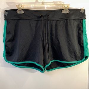 Danskin Now Shorts